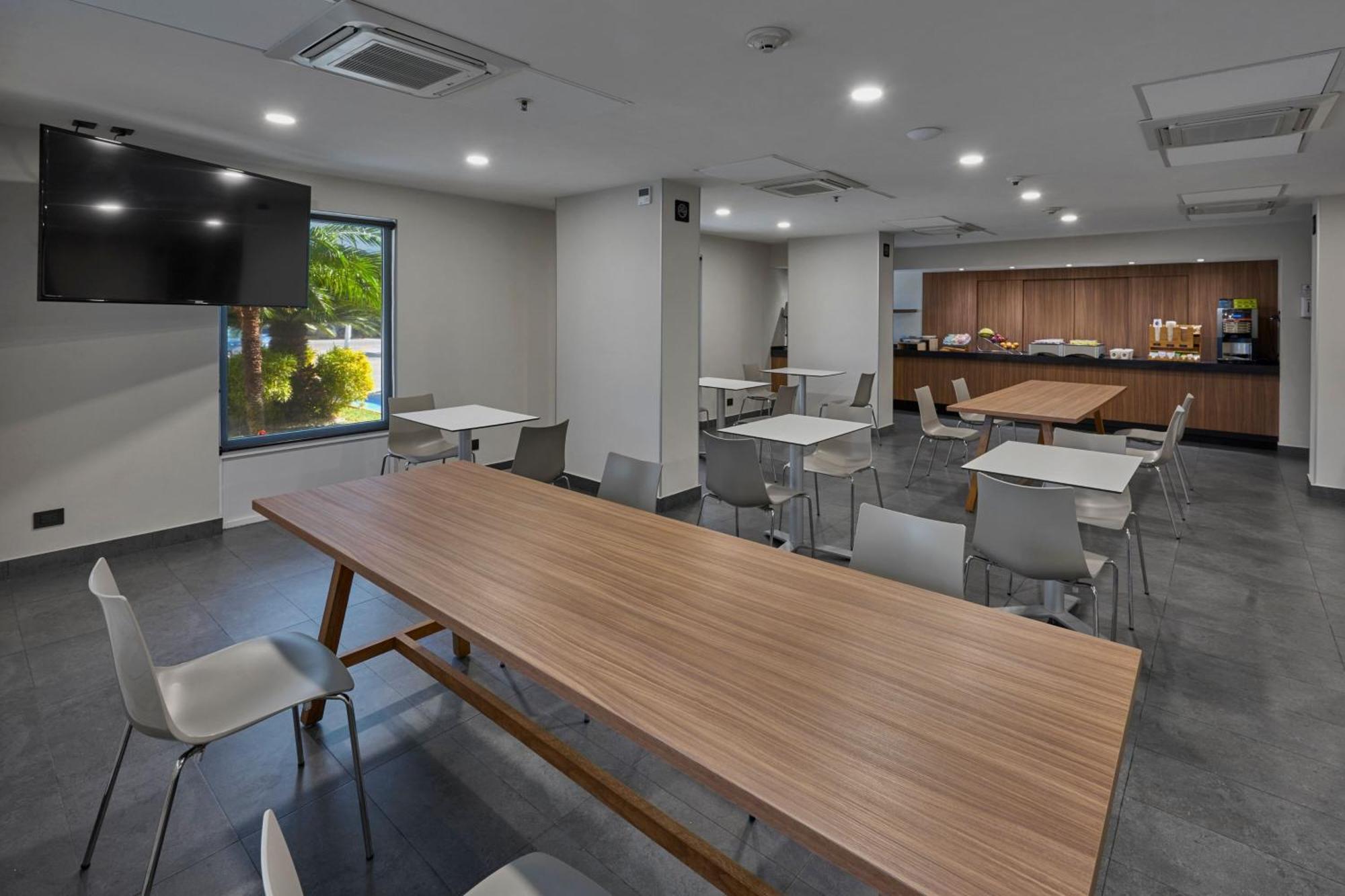 City Express By Marriott Lazaro Cardenas Exterior foto